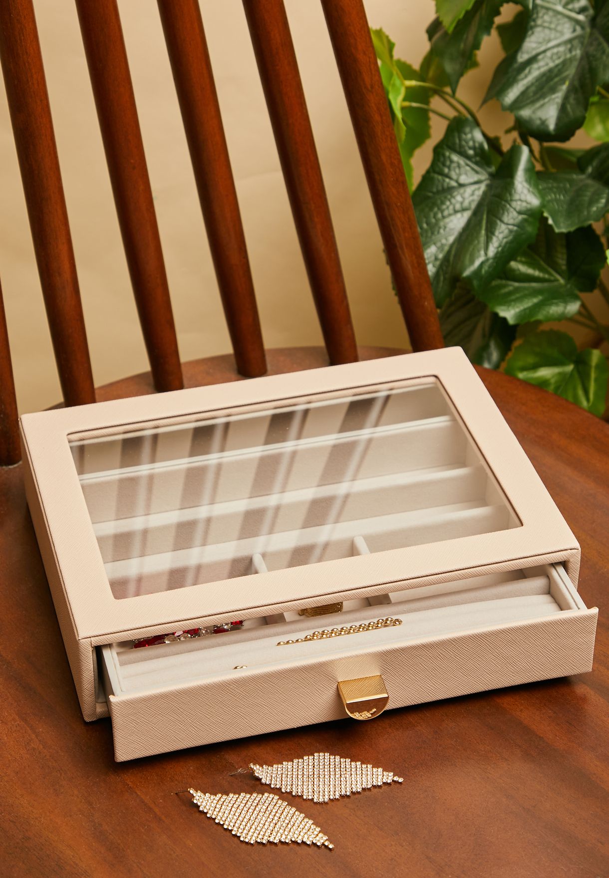 Blush Classic Jewellery Drawer With Glass Lid