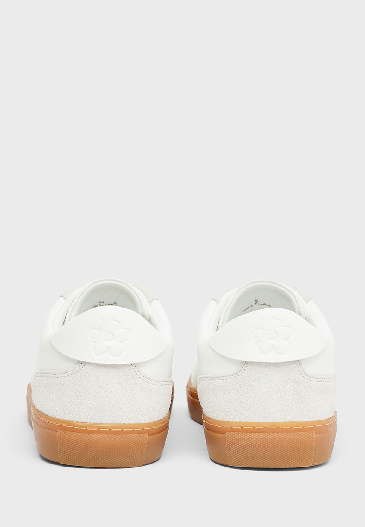 Retro Low Top Sneakers