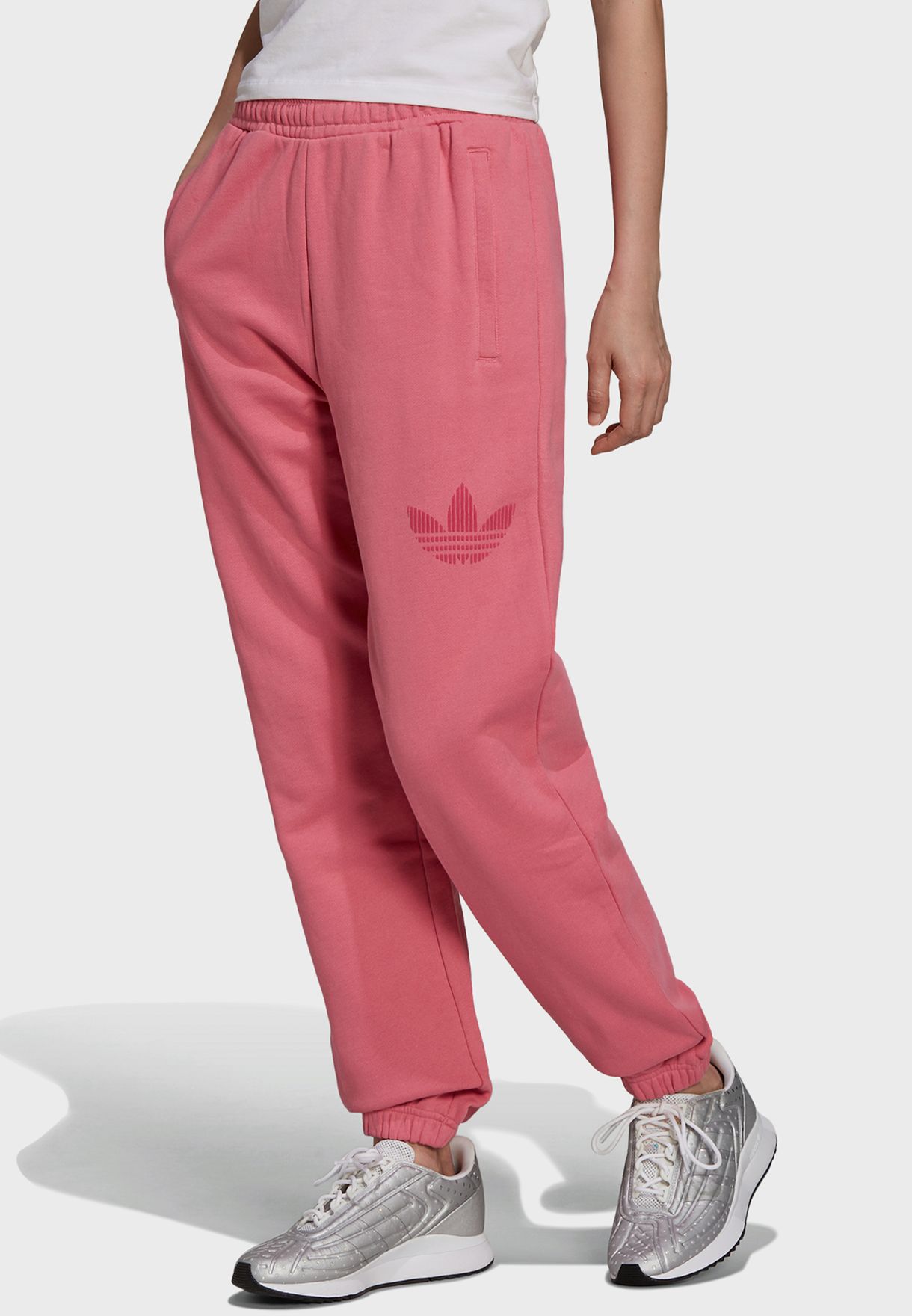 Essential Cuffed Sweatpants