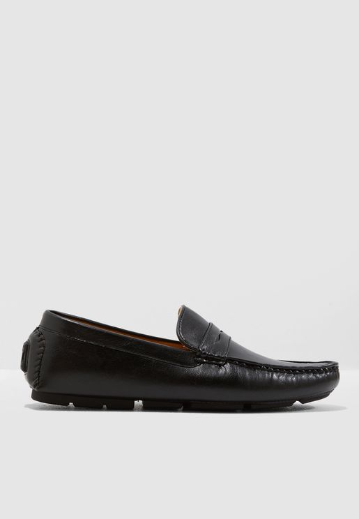 Men's Loafers and Moccasins - 25-75% OFF - Buy Loafers and Moccasins for Men  Online - Dubai, Abu Dhabi, UAE - Namshi