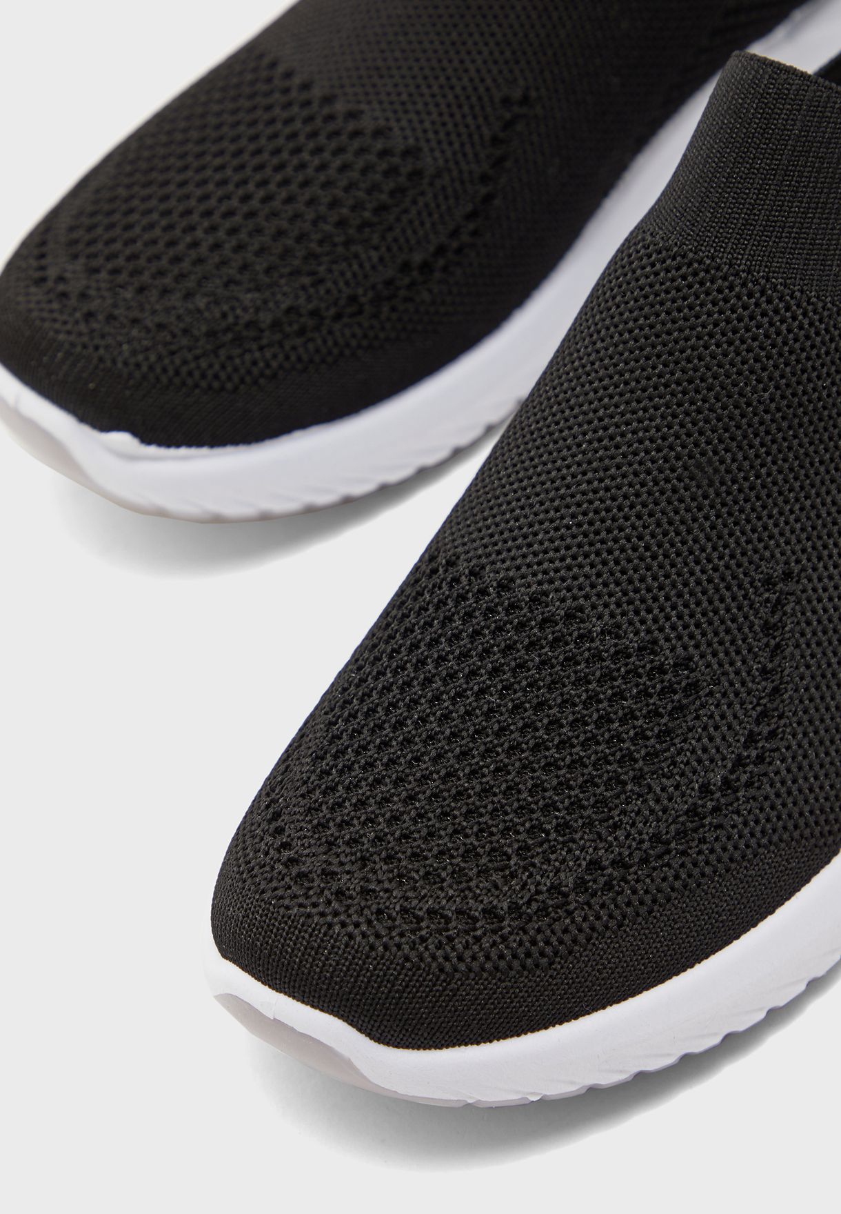 Breathable Knit Pull On Comfort Sneakers