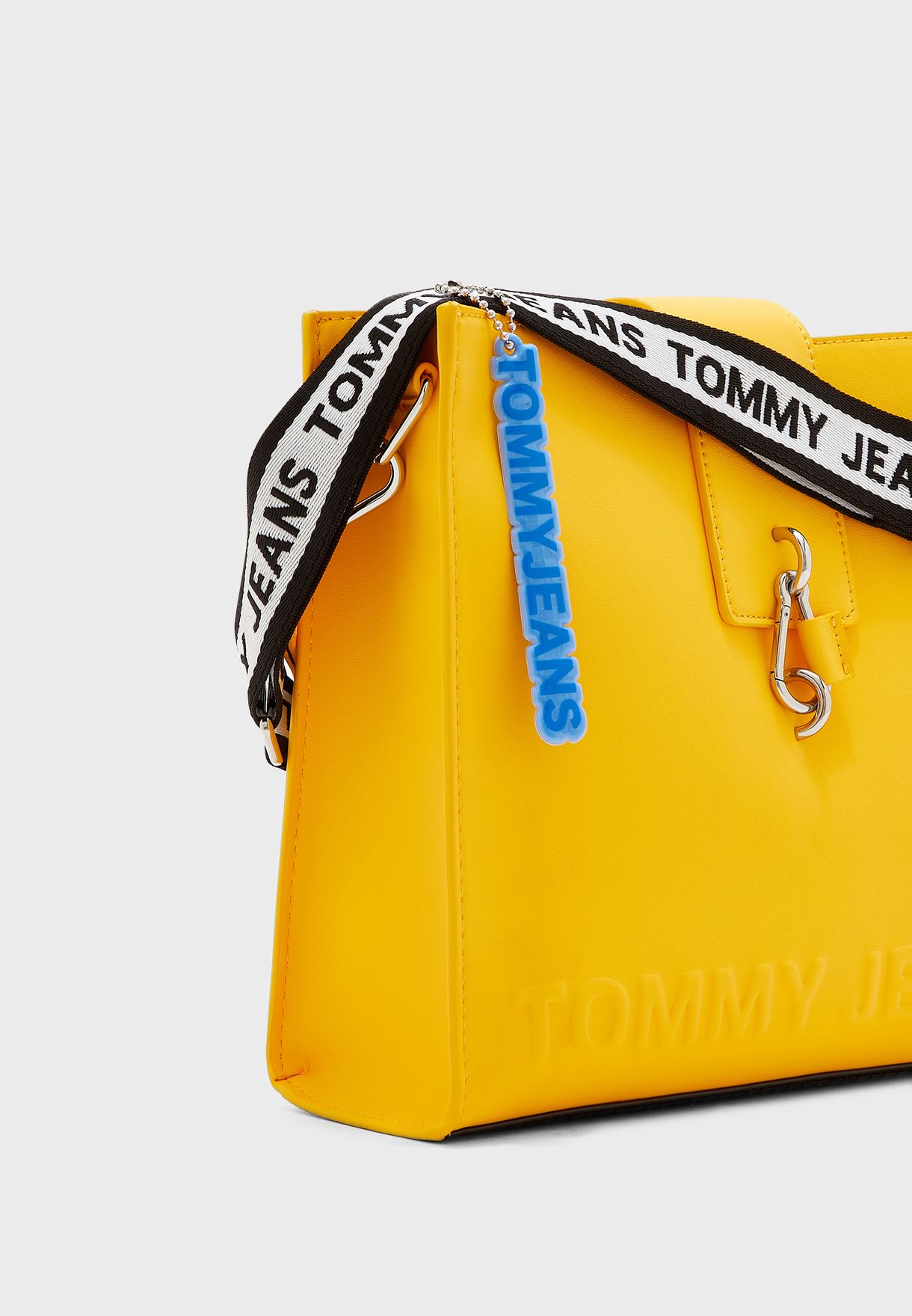 tommy yellow bag