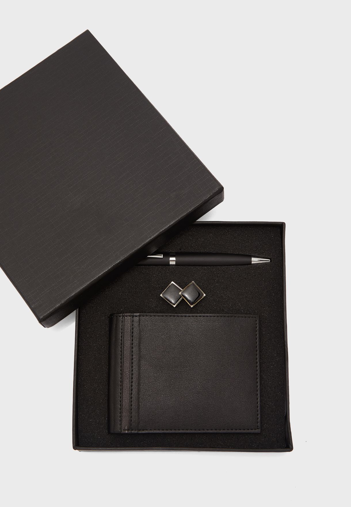 Wallet, Pen And Cuff Link Gifting Set