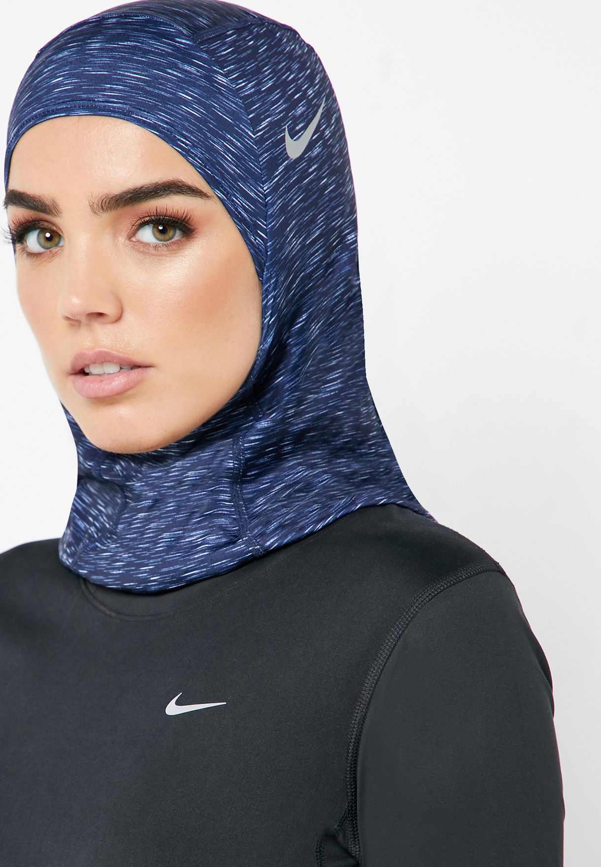 running hijab nike