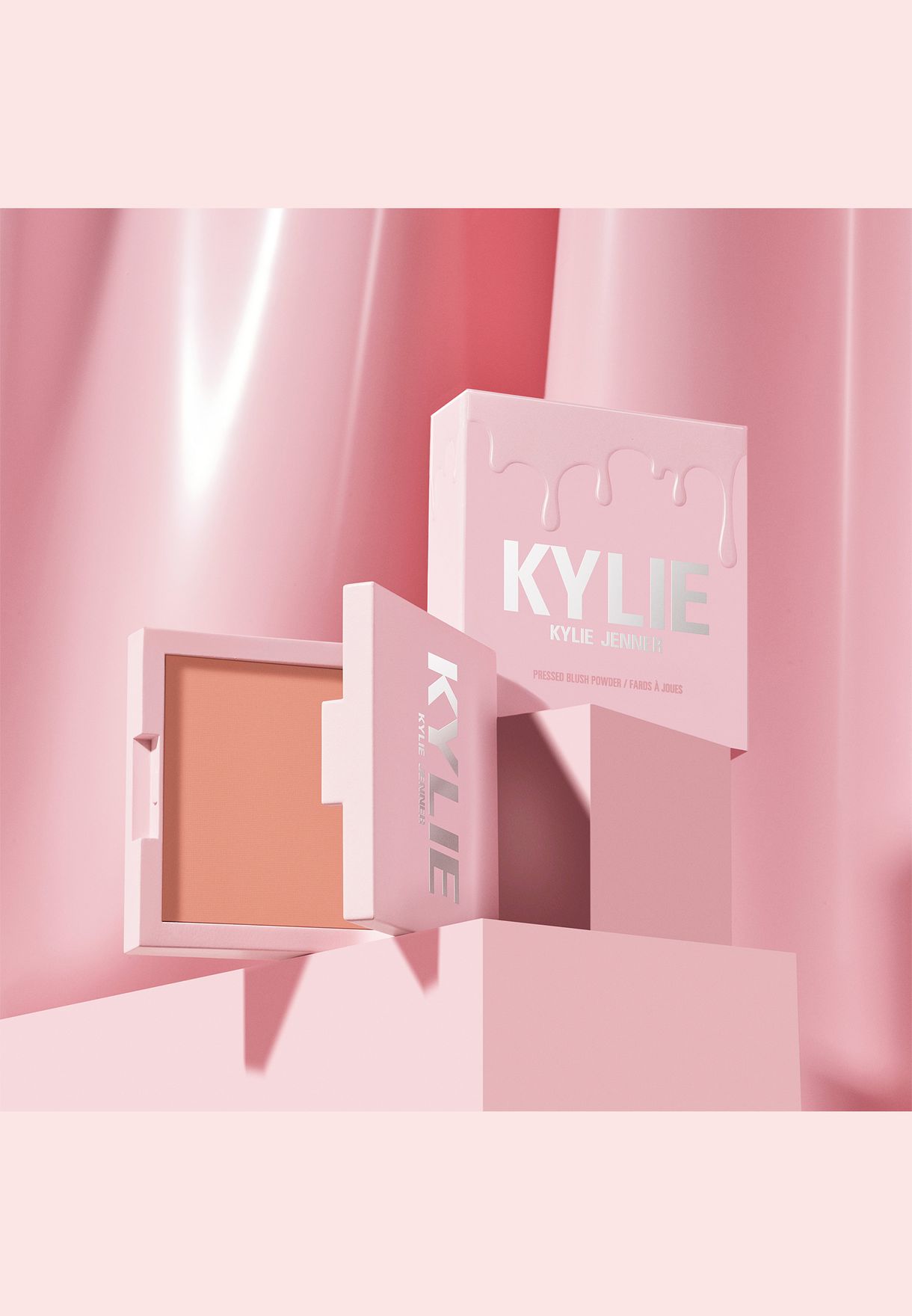Pressed Blush Powder- 335 - Baddie On The Block