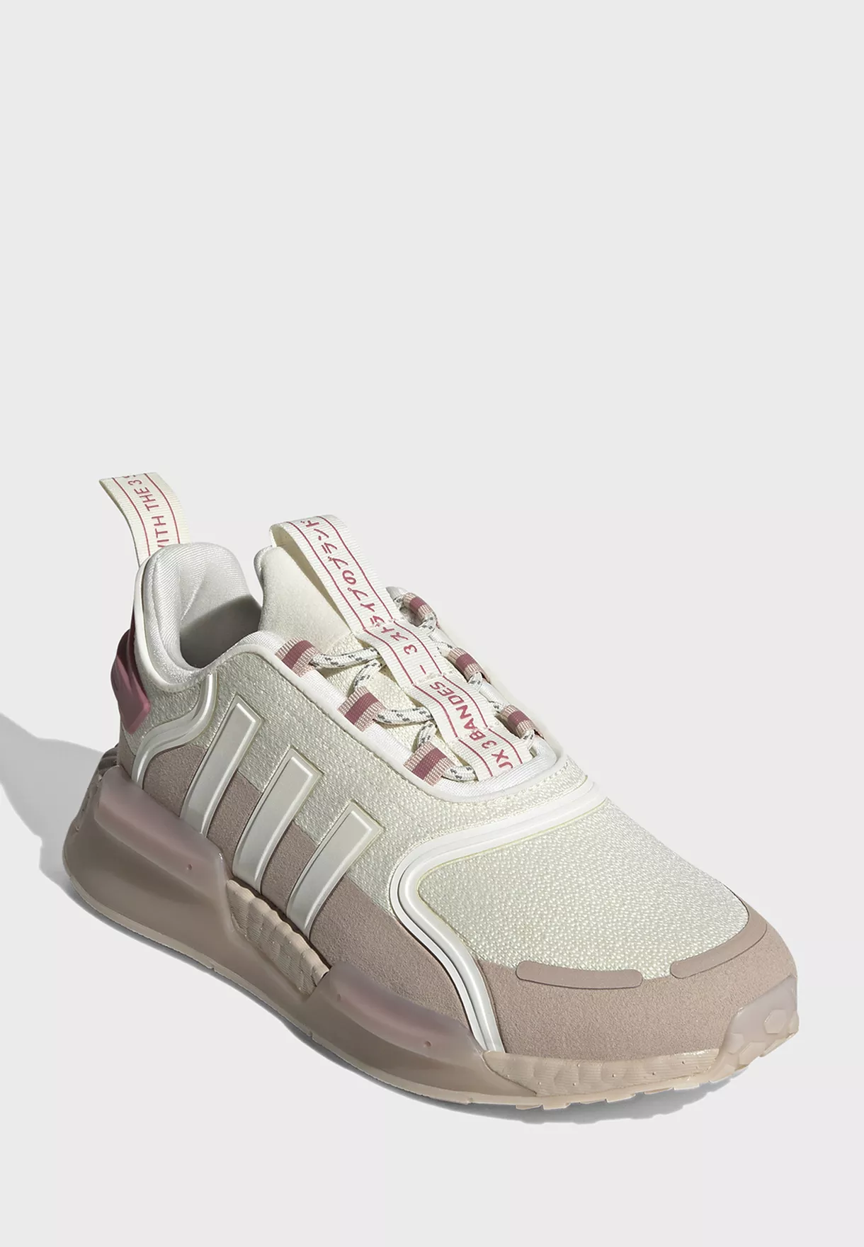 Buy your next perfect shoe with adidas Originals 40% off at namshi