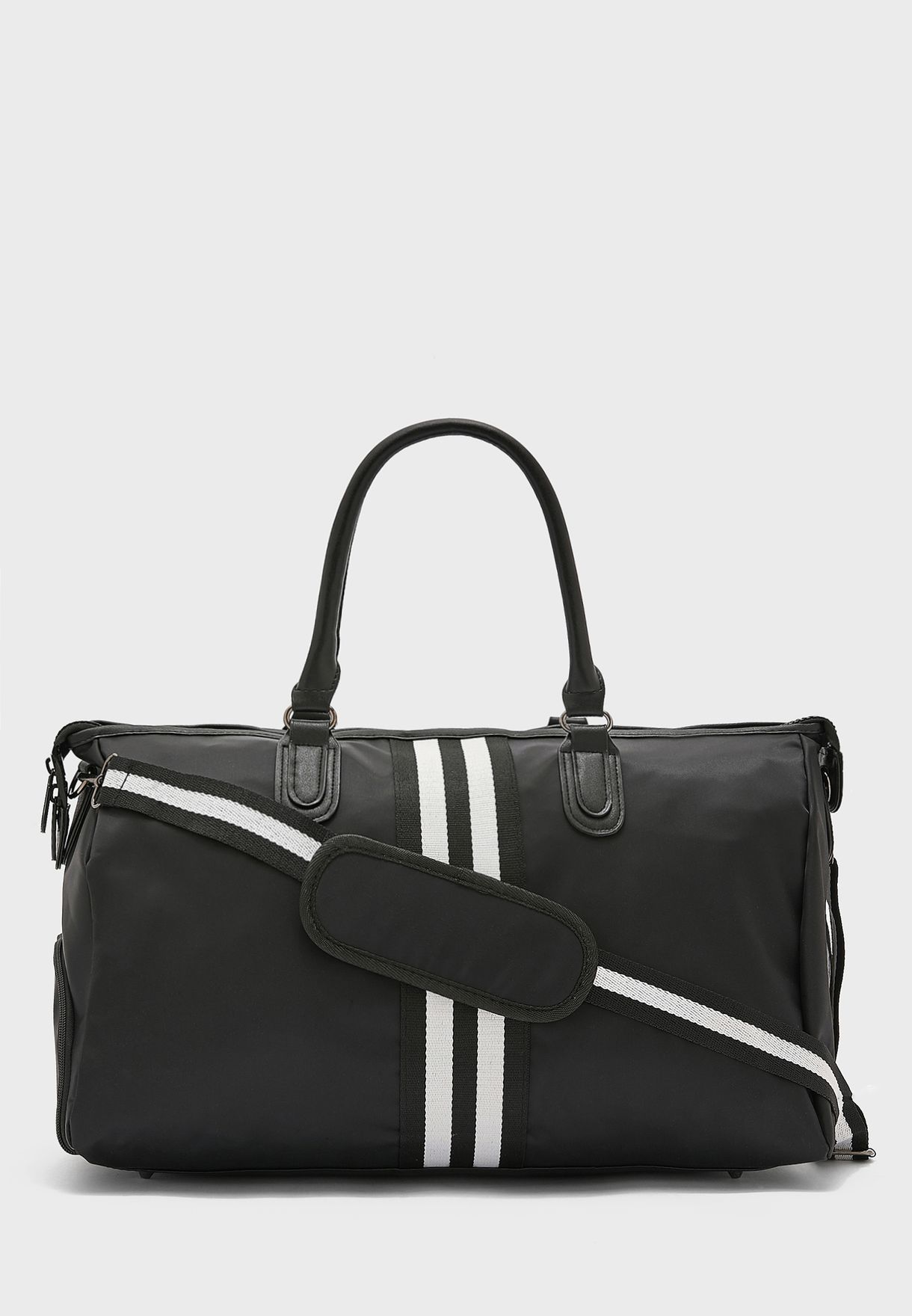 Weekender And Workout Duffle Bag With Shoe Compartment