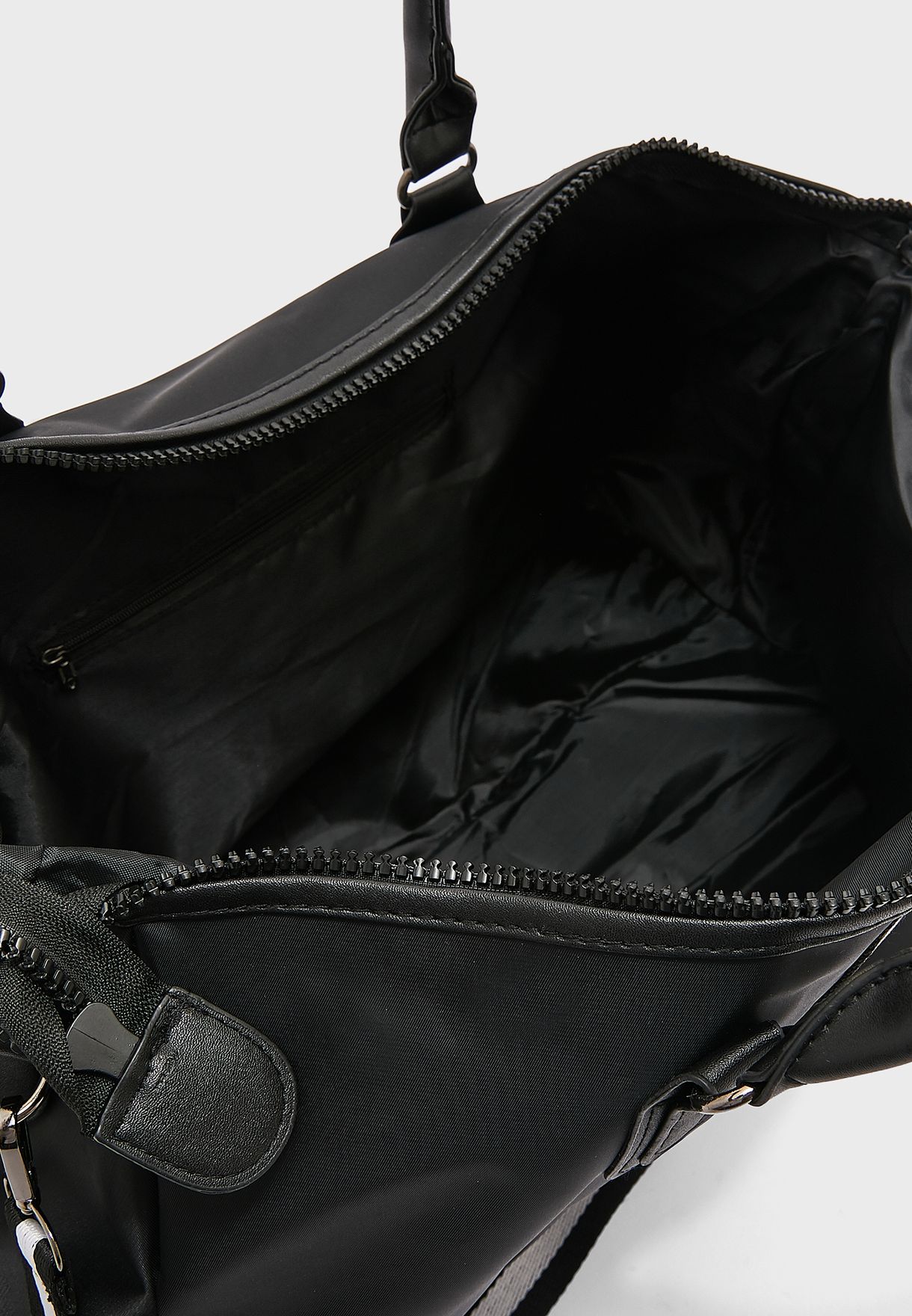 Weekender And Workout Duffle Bag With Shoe Compartment