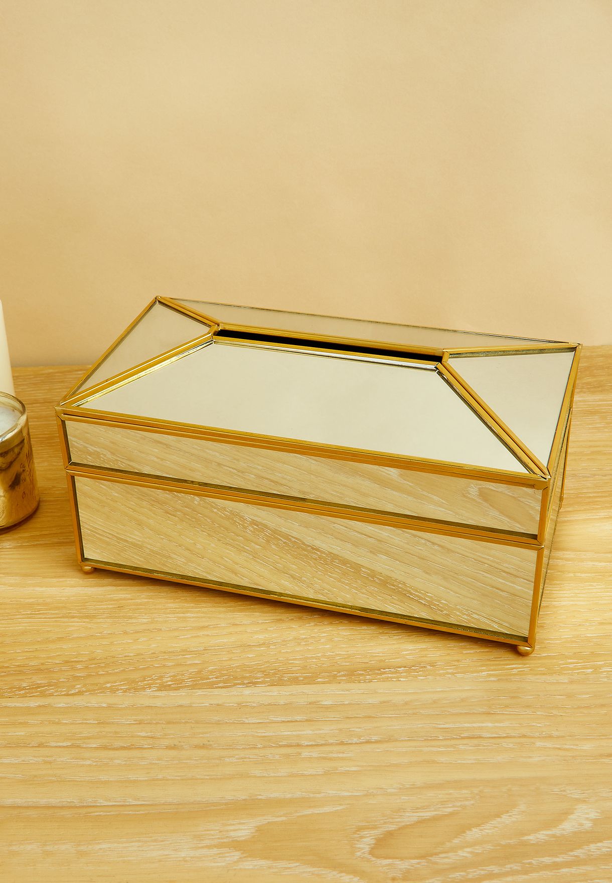Mirror Finish Tissue Box With Gold Rim