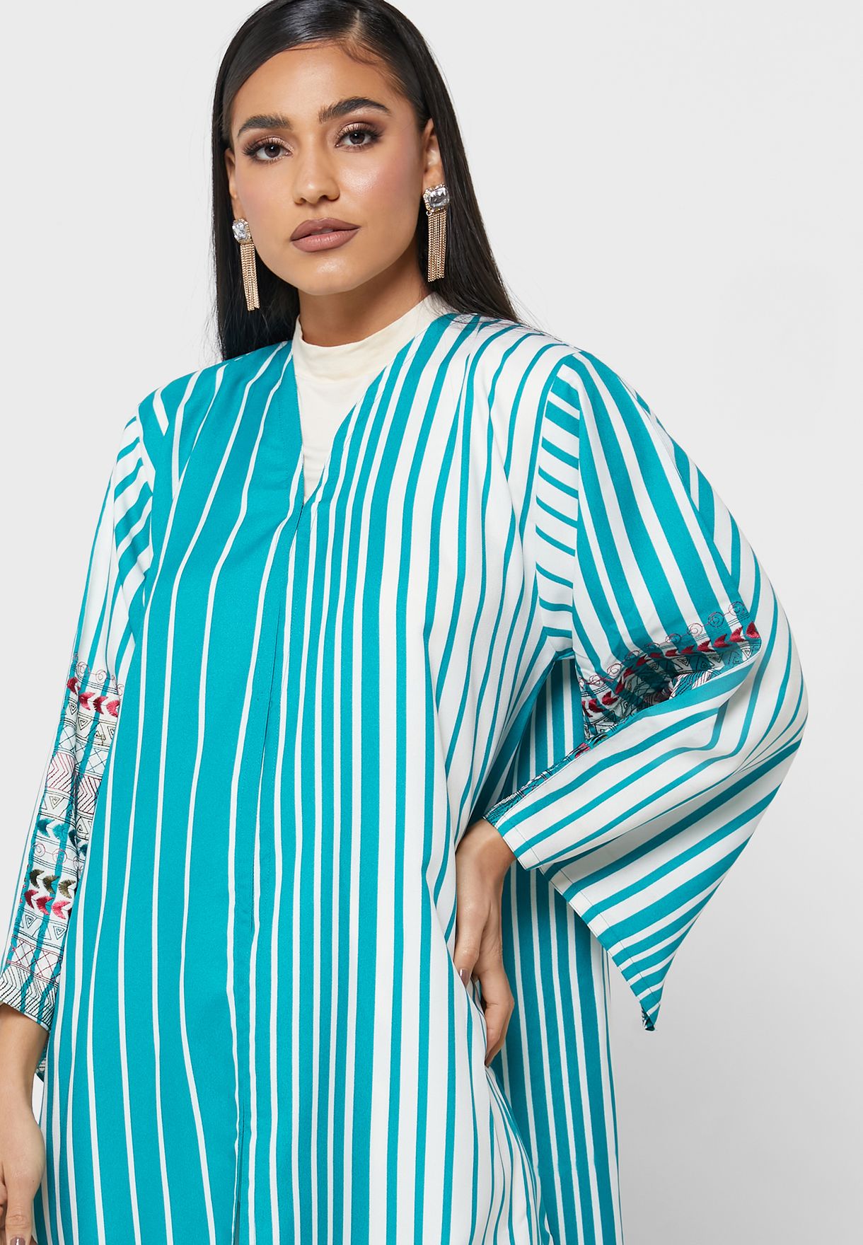 Striped Contrast Detail Abaya