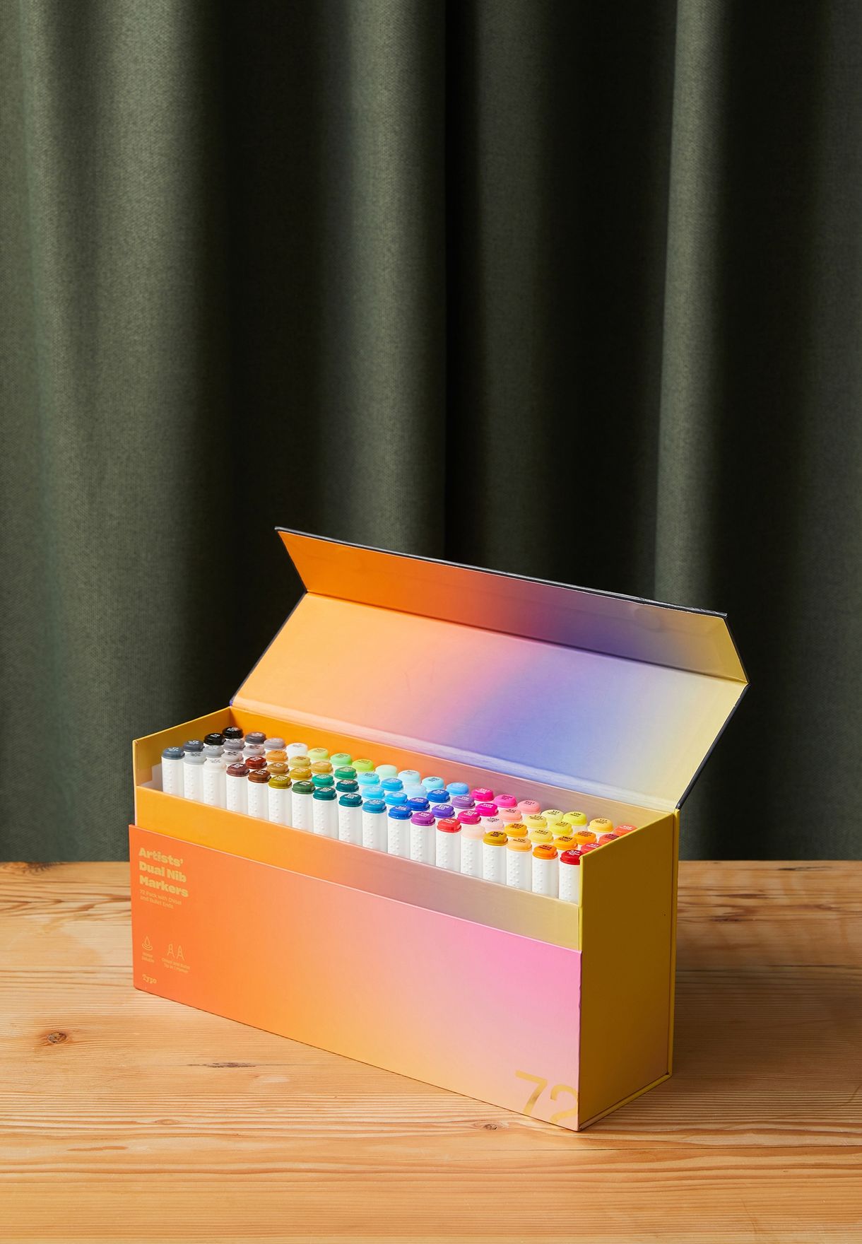 Set Of 72 Artists Dual Nib Marker Pens