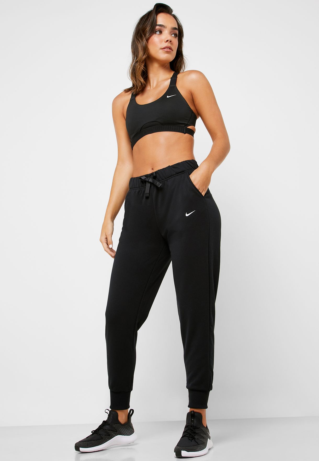 nike dri fit classic sweatpants ladies