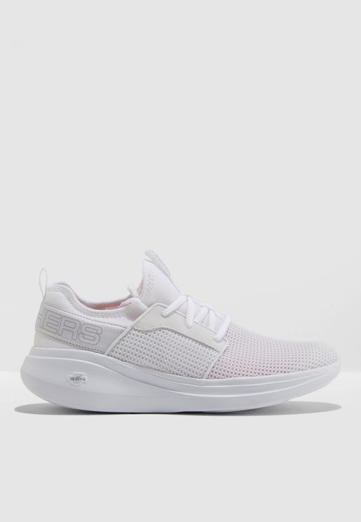 skechers shoes sale uae