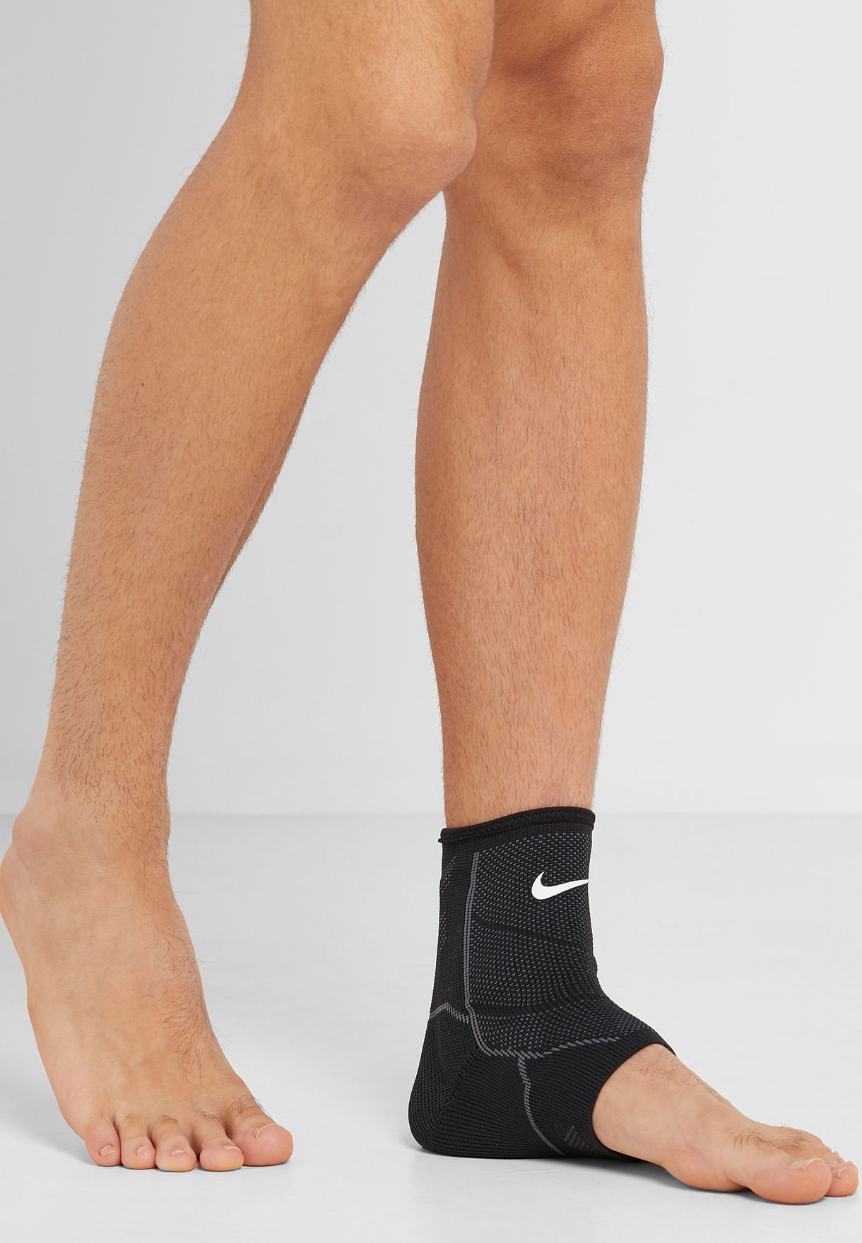 nike advantage knitted ankle sleeve