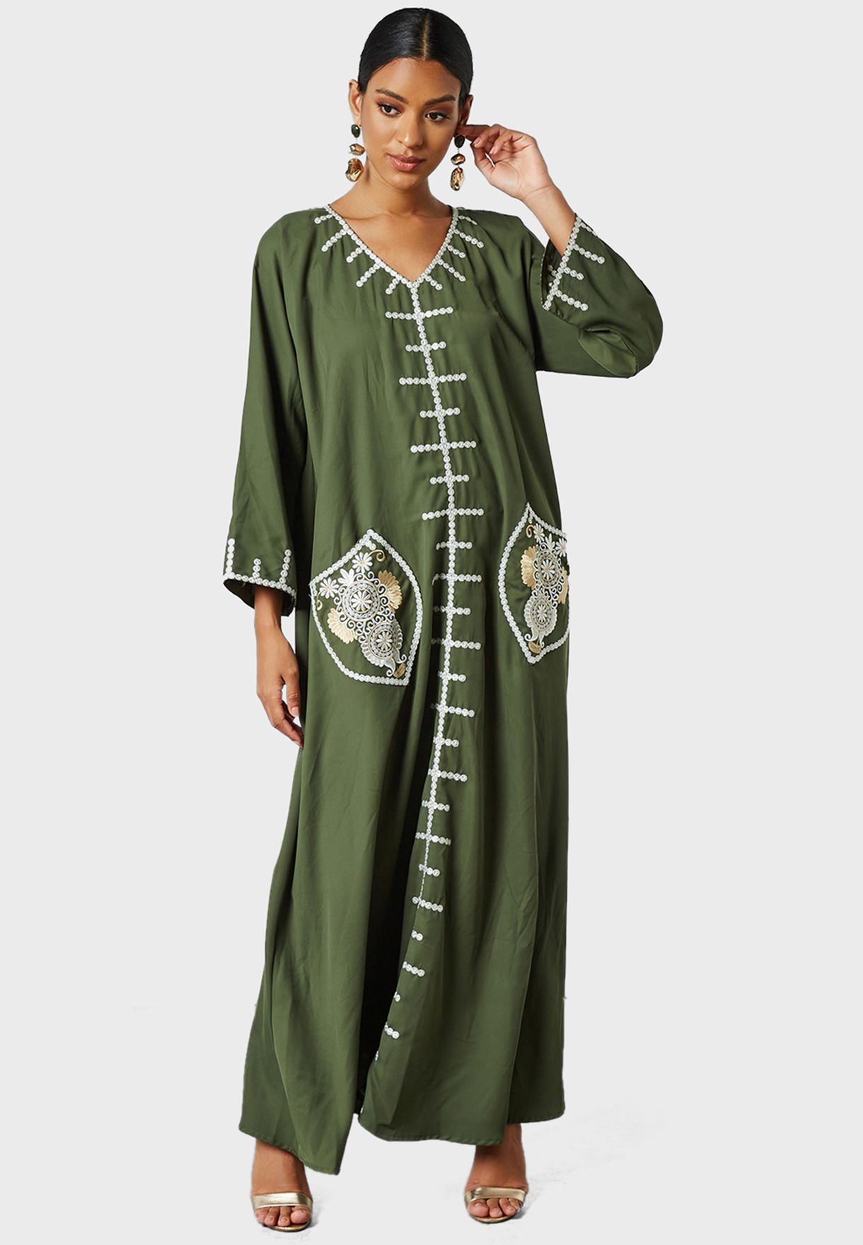 Embroidered Pocket Abaya