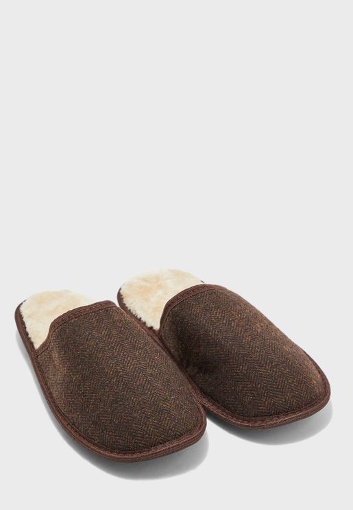 Buy Slippers for Men Online 