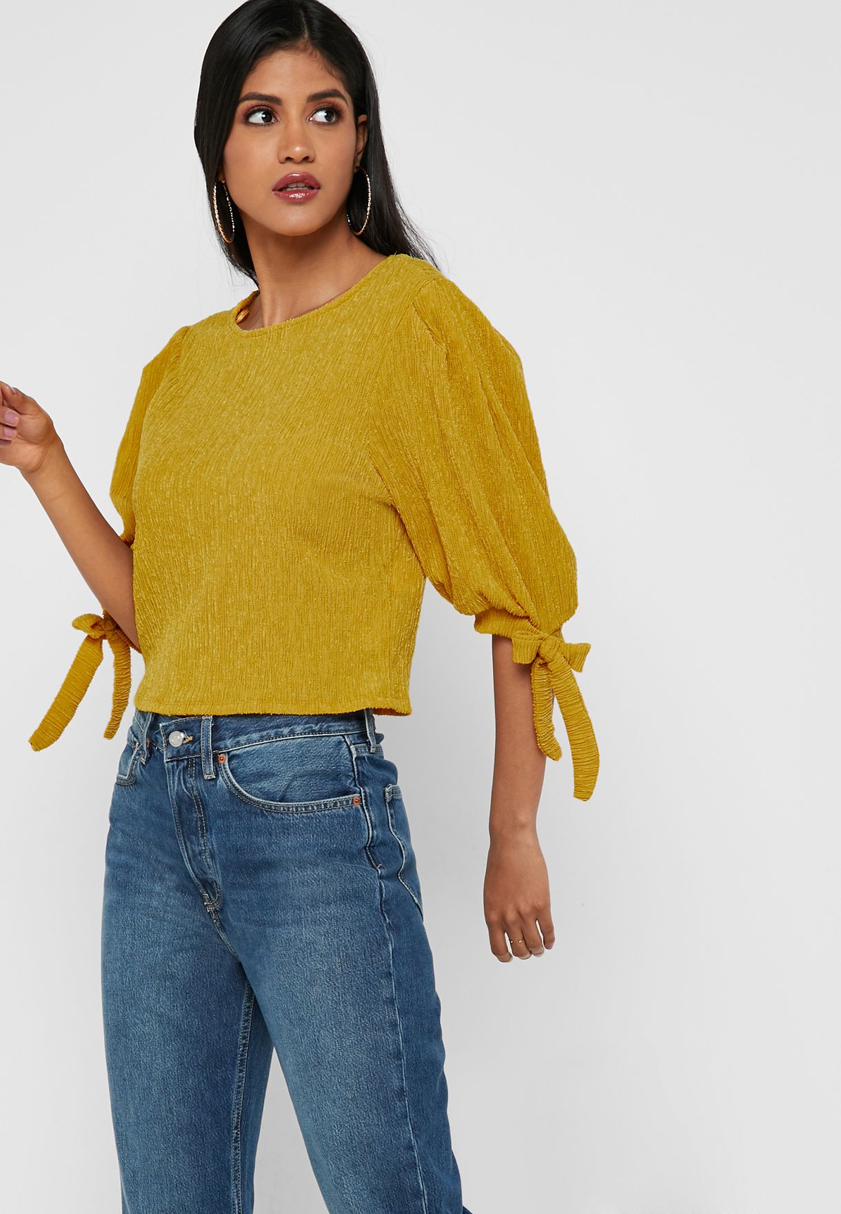 yellow sleeve top