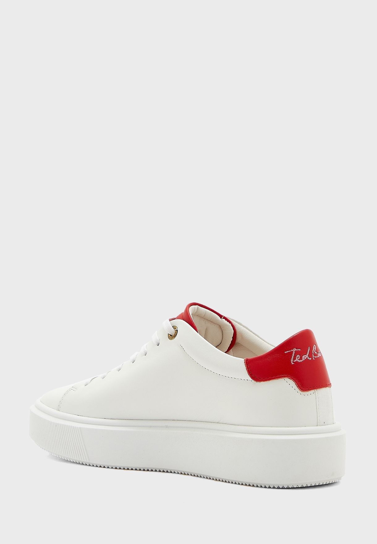 Loreo Low Top Sneakers