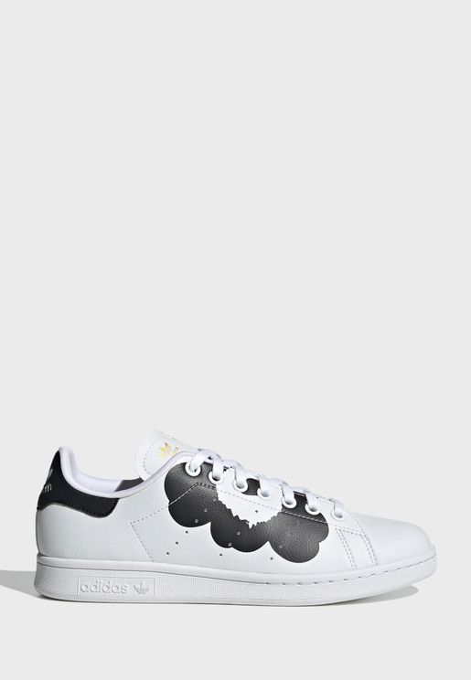 stan smith adidas jeddah