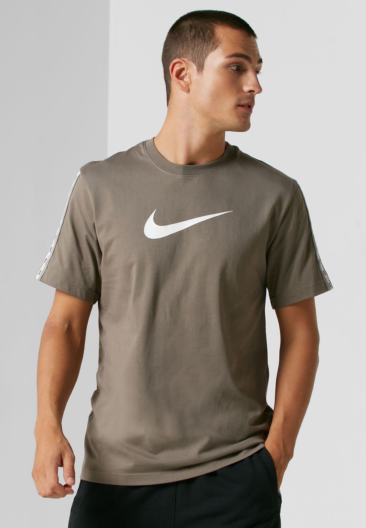 Buy Nike green Nsw Repeat T-Shirt for Kids in MENA, Worldwide