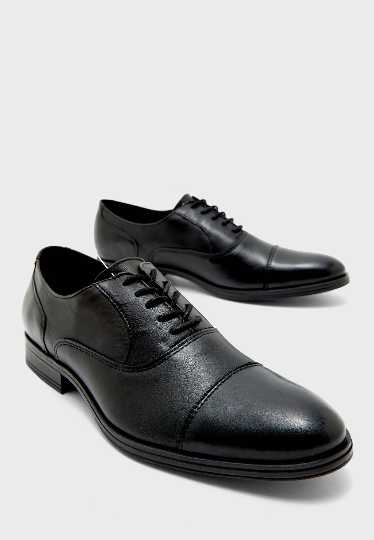 oxford lace ups