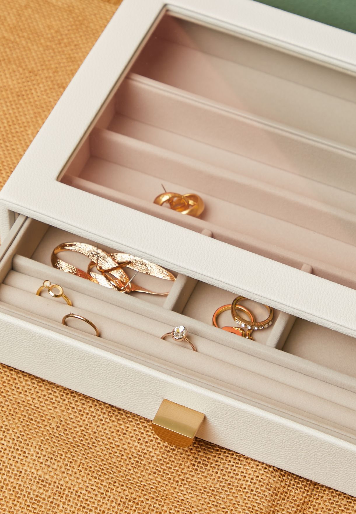 Pebble Classic Jewellery Drawer With Glass Lid