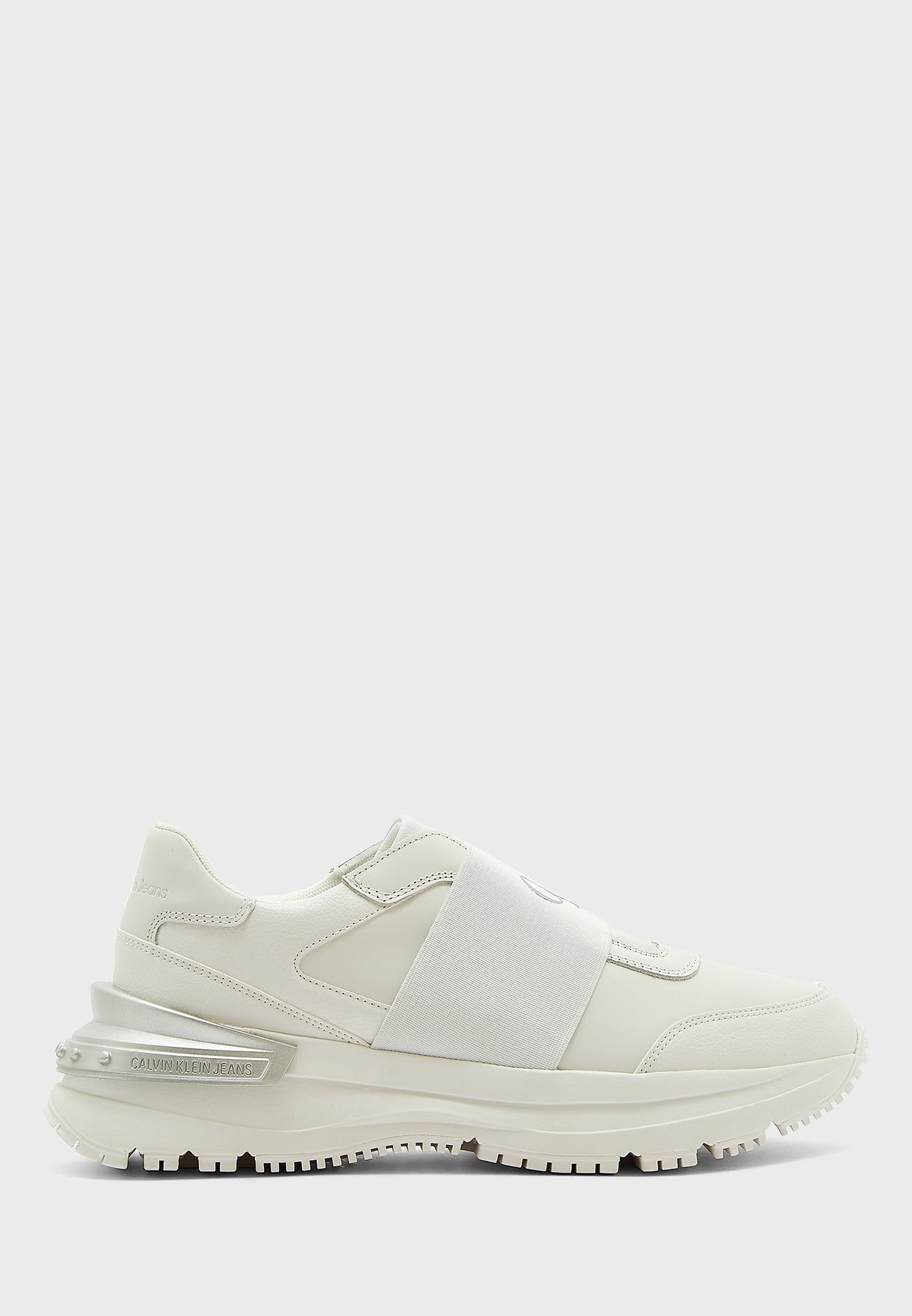 Chunky Ribbon Runner Sneakers