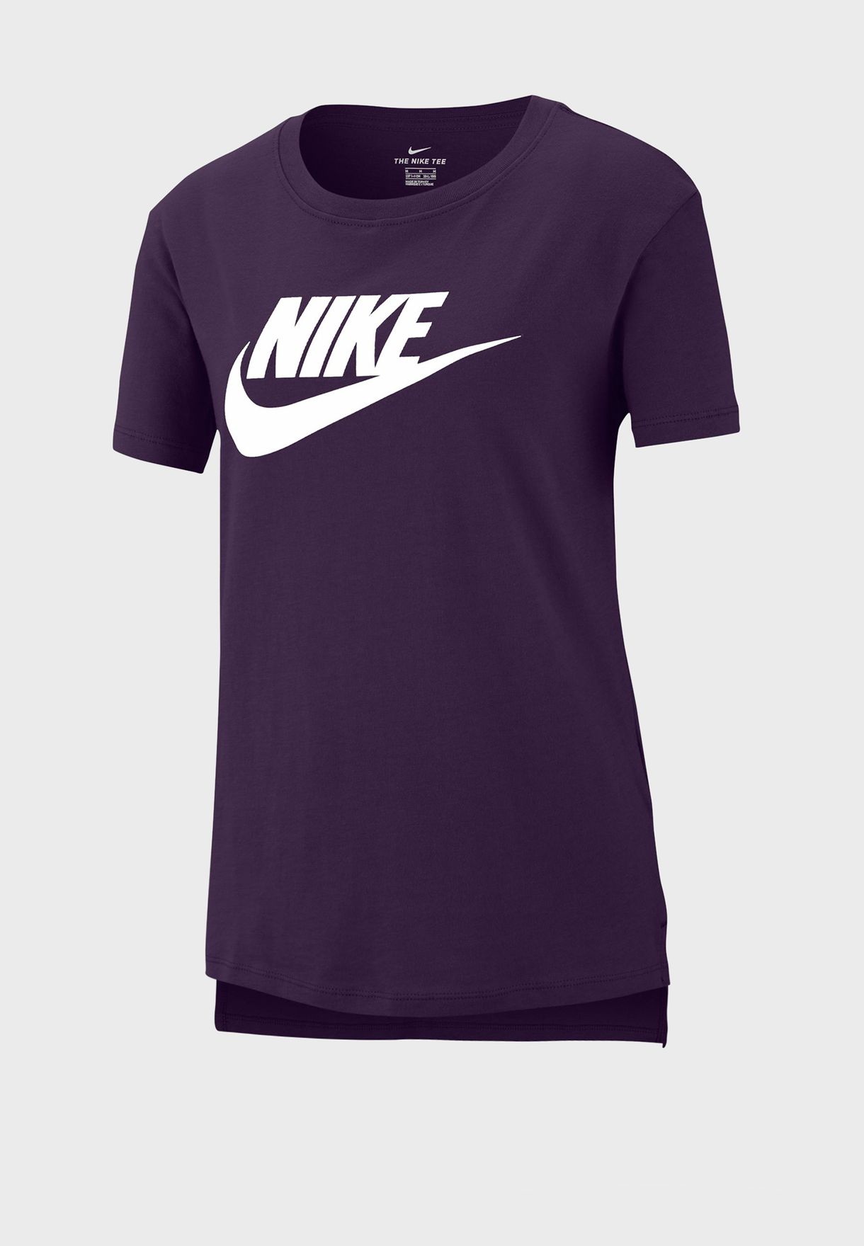 purple and grey nike shirt