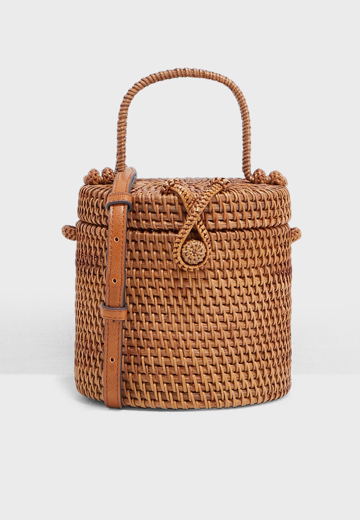 mango round raffia bag