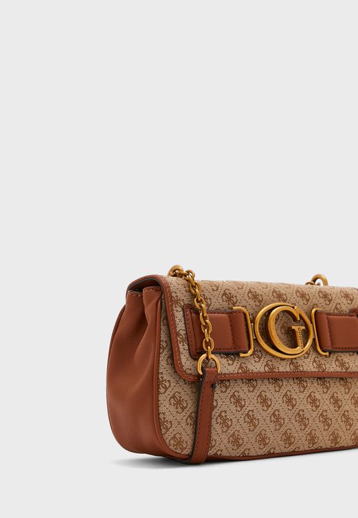 guess bags offer uae online