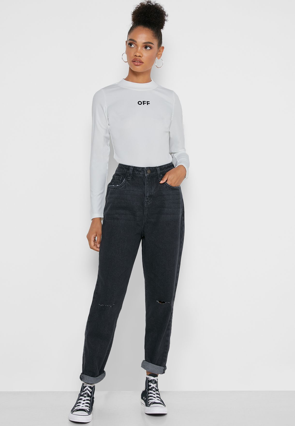 grey mom jeans ripped