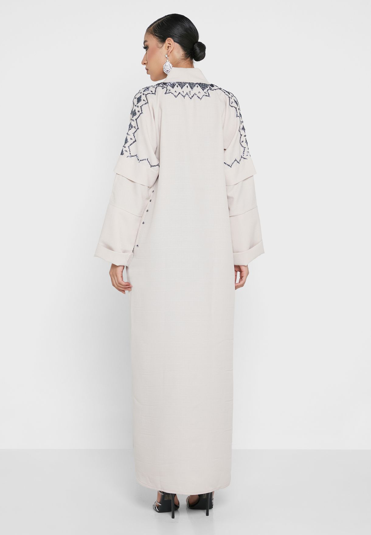 Embroidered Knitted Abaya
