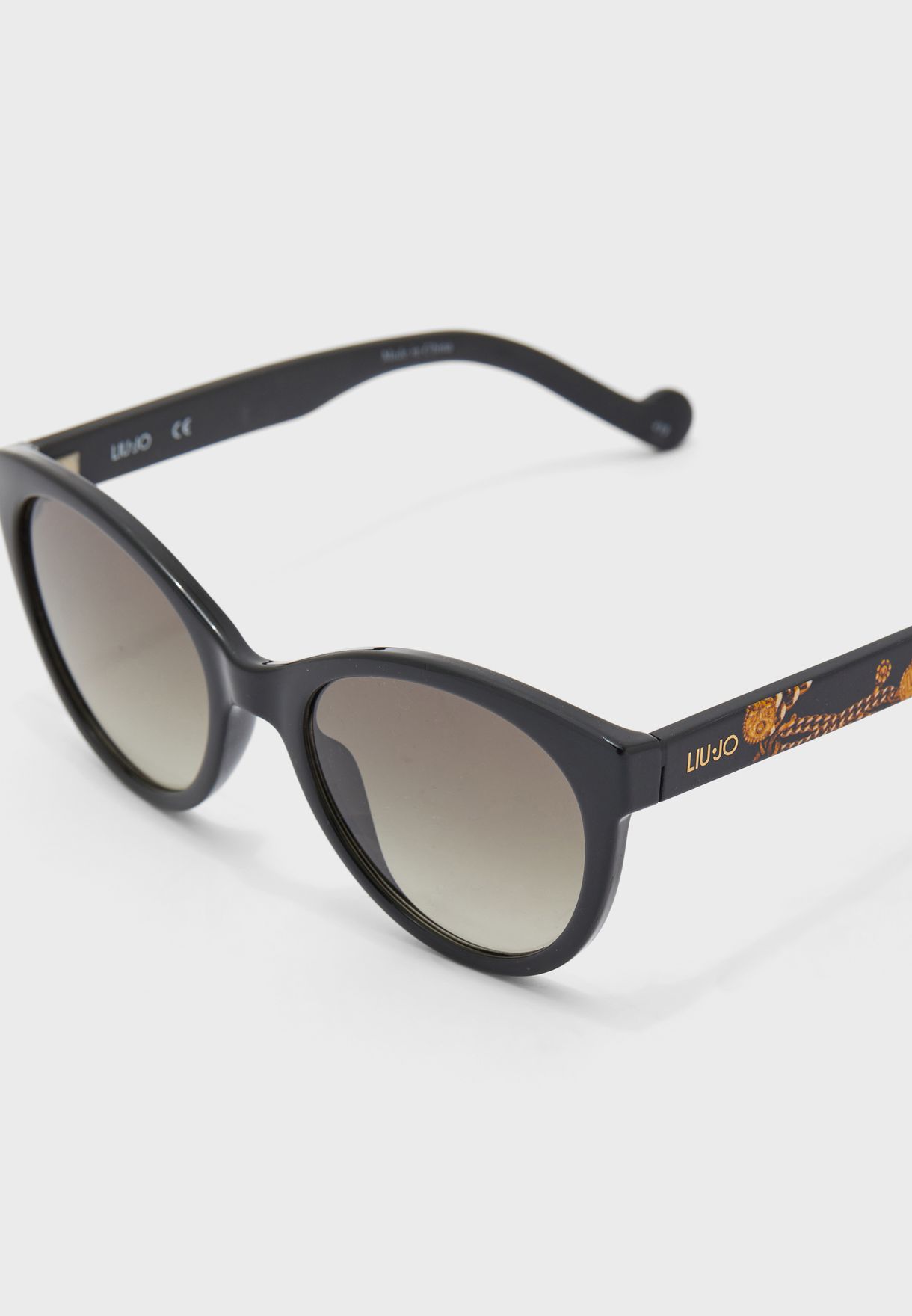 Lj711S Round Sunglasses