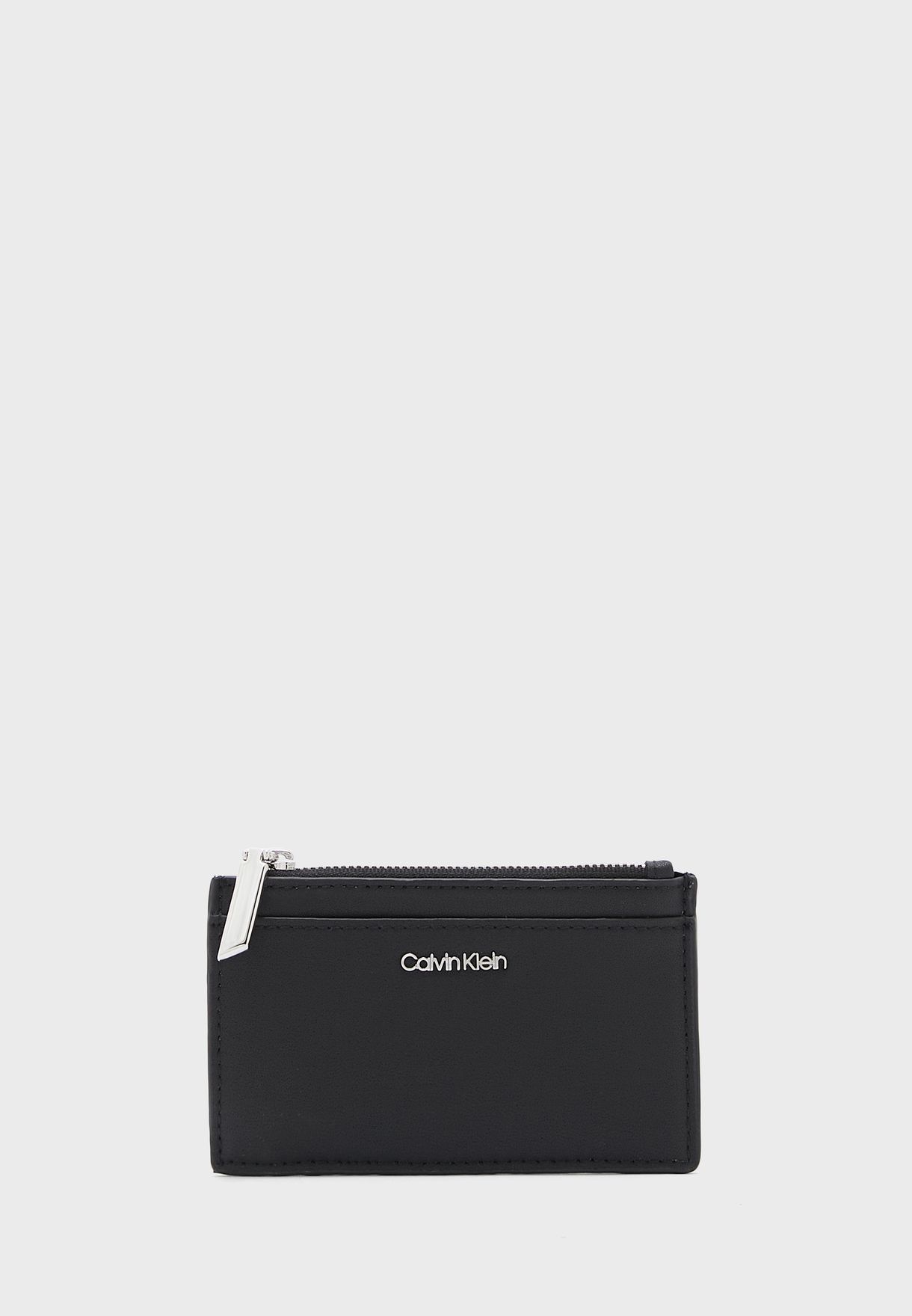 Must Large Cardholder