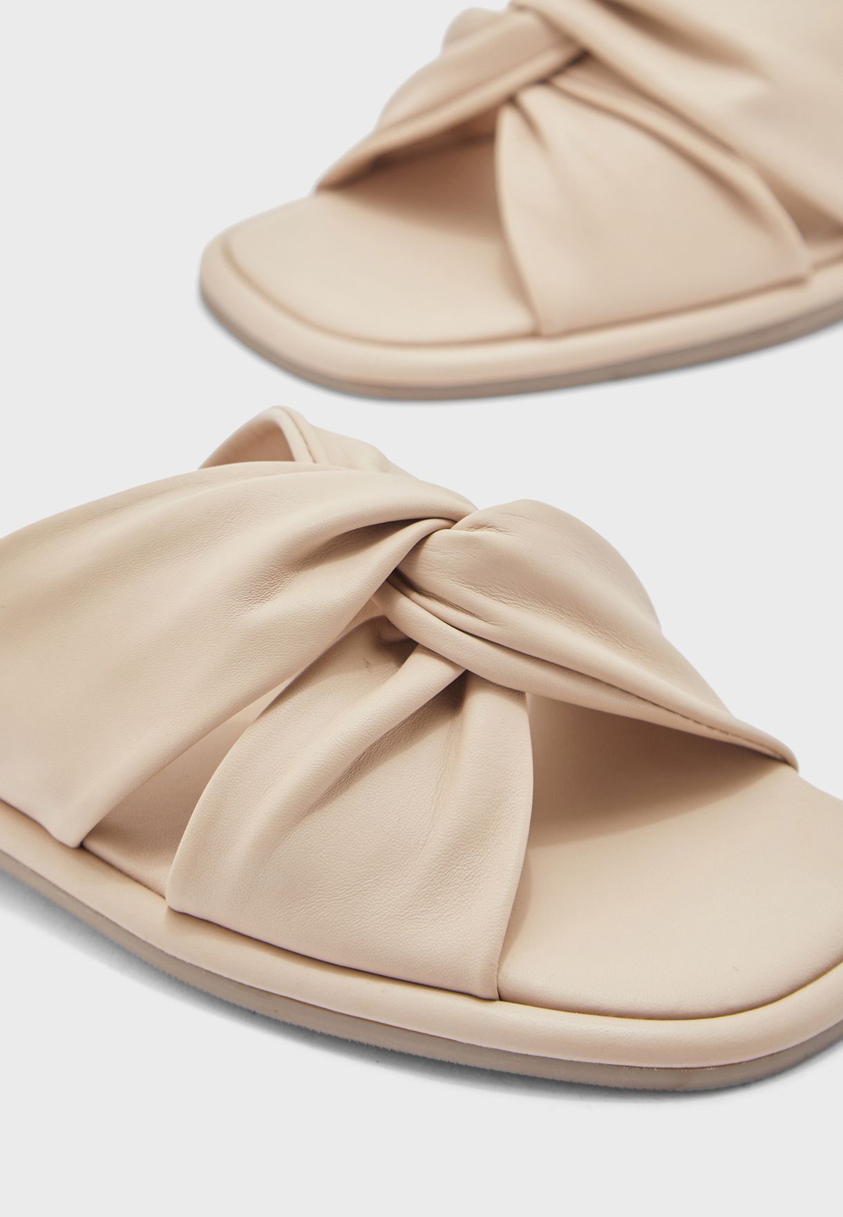 Pebba Soft Flat Sandals