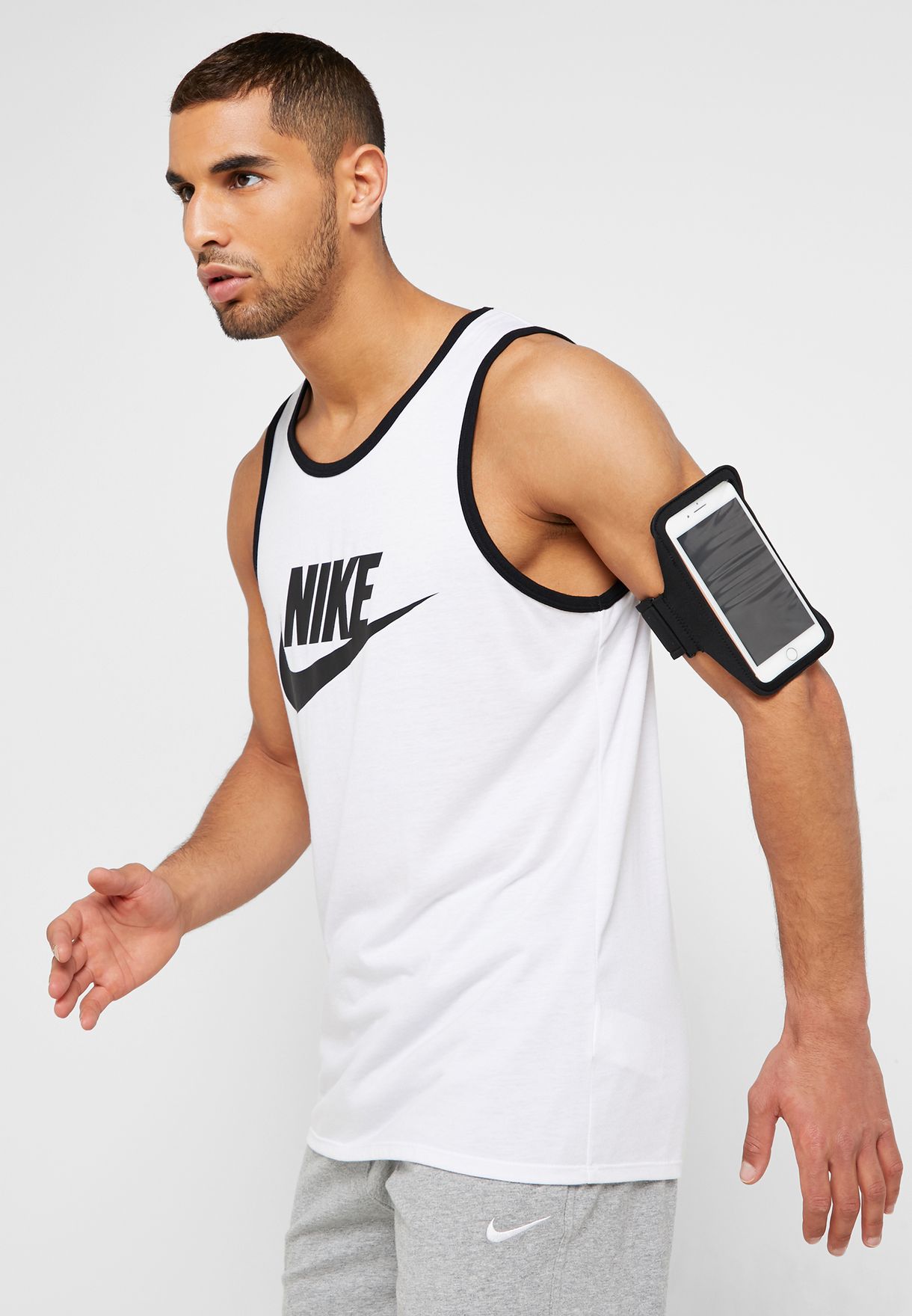 Buy Nike black Lean Arm Band for Kids MENA, Worldwide