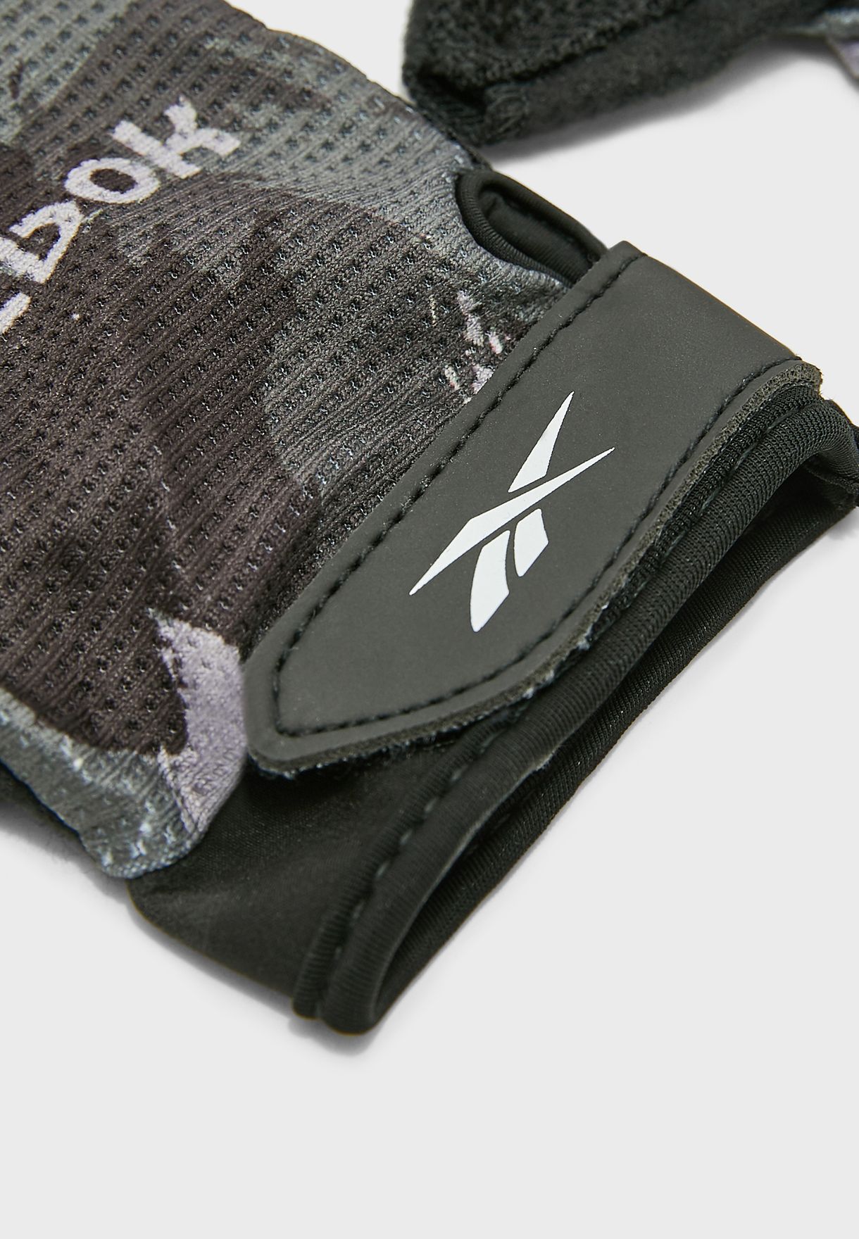 Essential Fitness Gloves