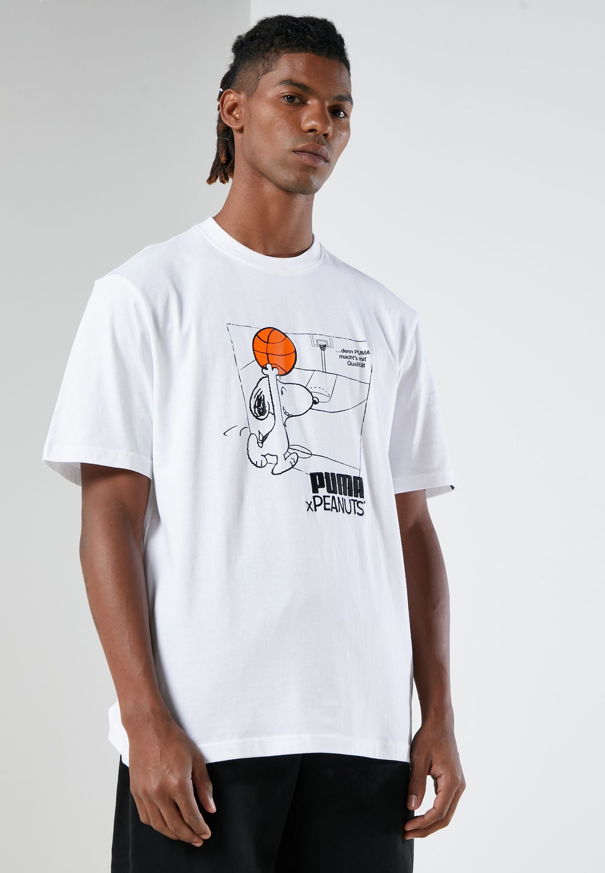 Buy PUMA white PUMA x PEANUTS men t-shirt for Men in MENA, Worldwide