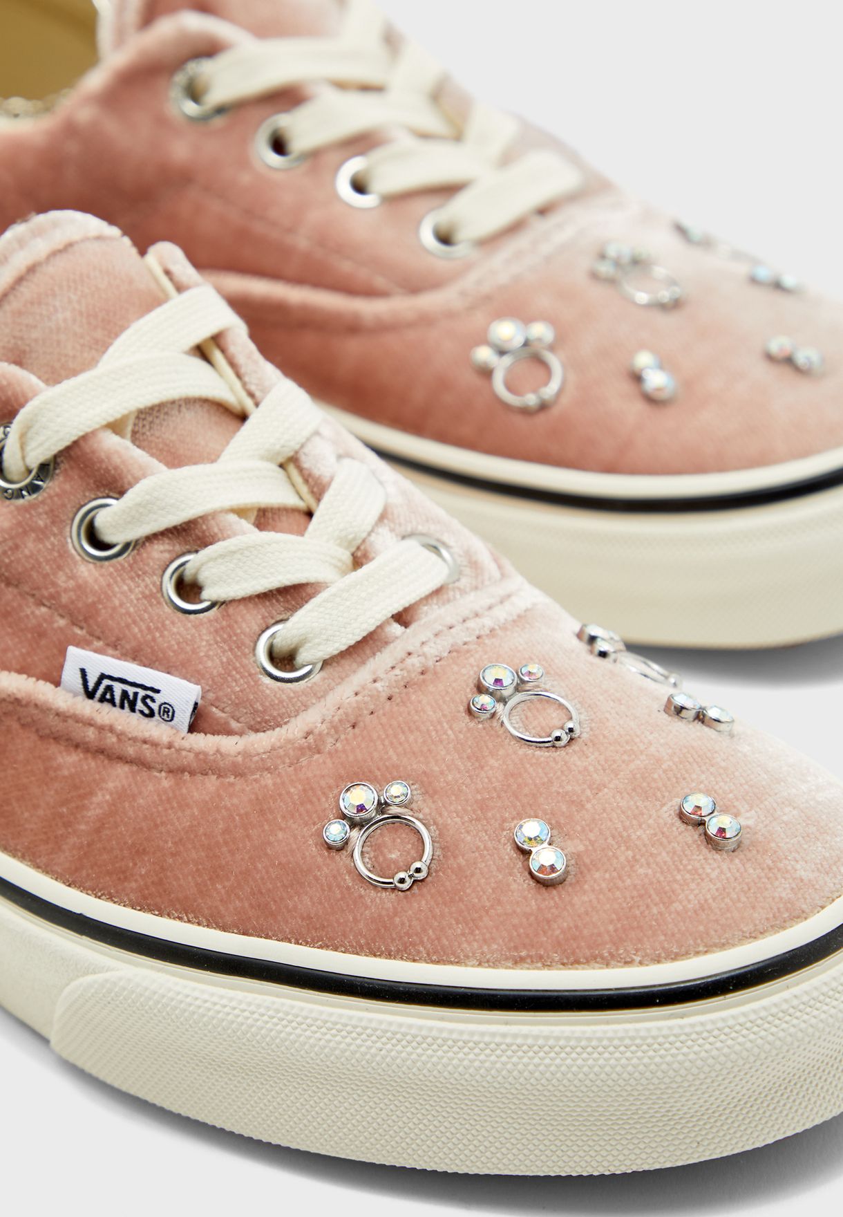 vans sandy liang era