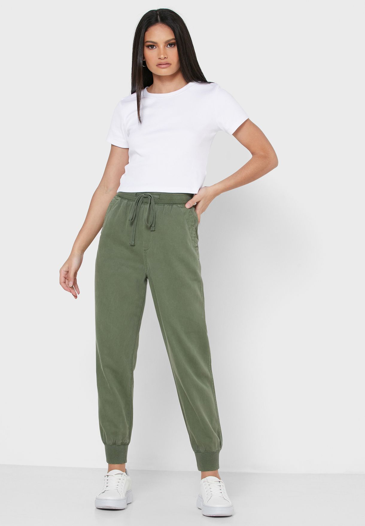 gap green joggers