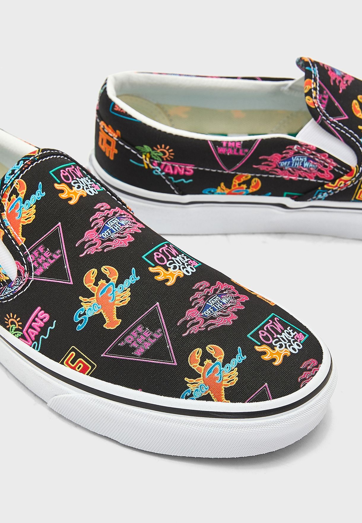 Market Classic Slip-Ons