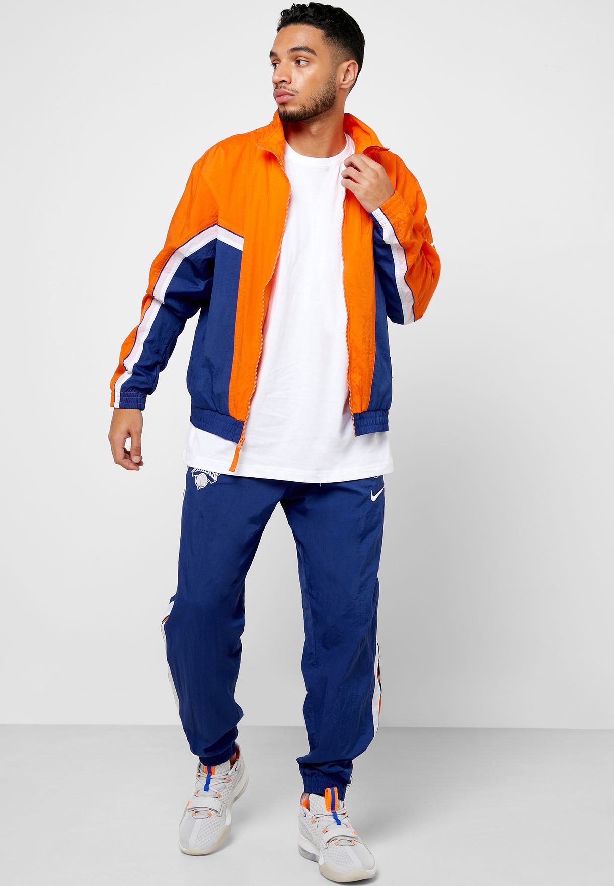 new york knicks jogging suit