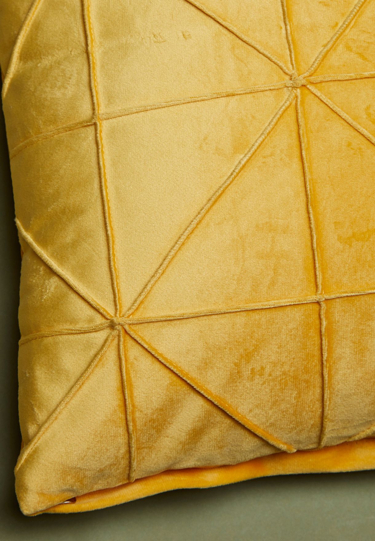 Velour Cushion With Insert 43x43cm