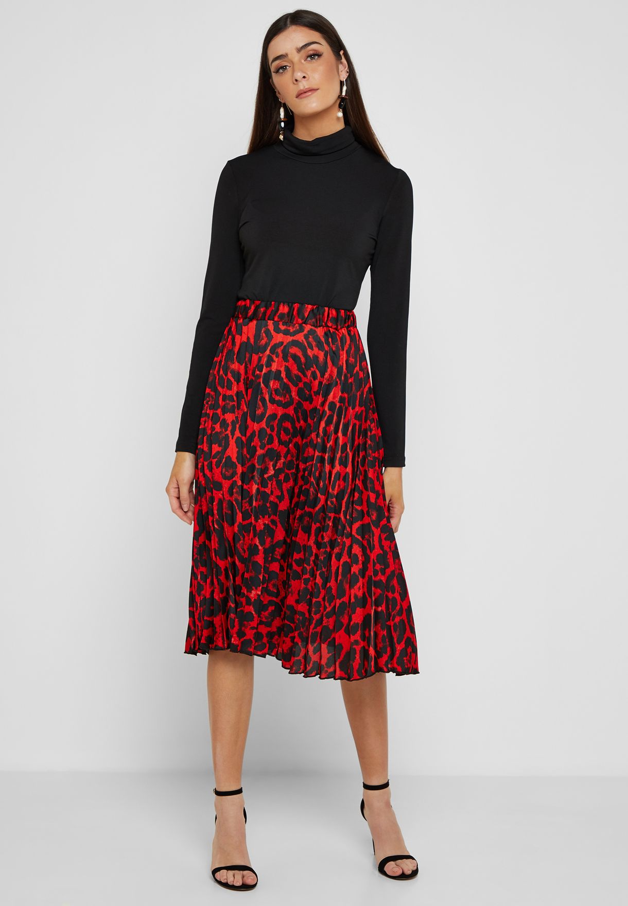 red leopard print pleated skirt