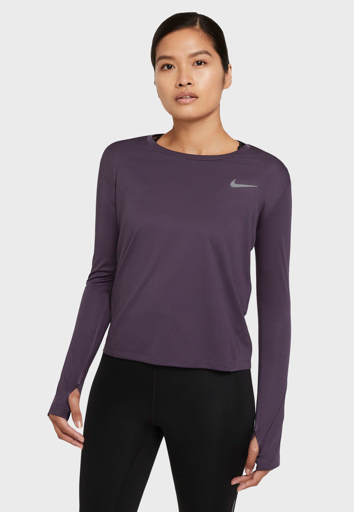 Buy Nike purple Miler T-Shirt for Kids in MENA, Worldwide