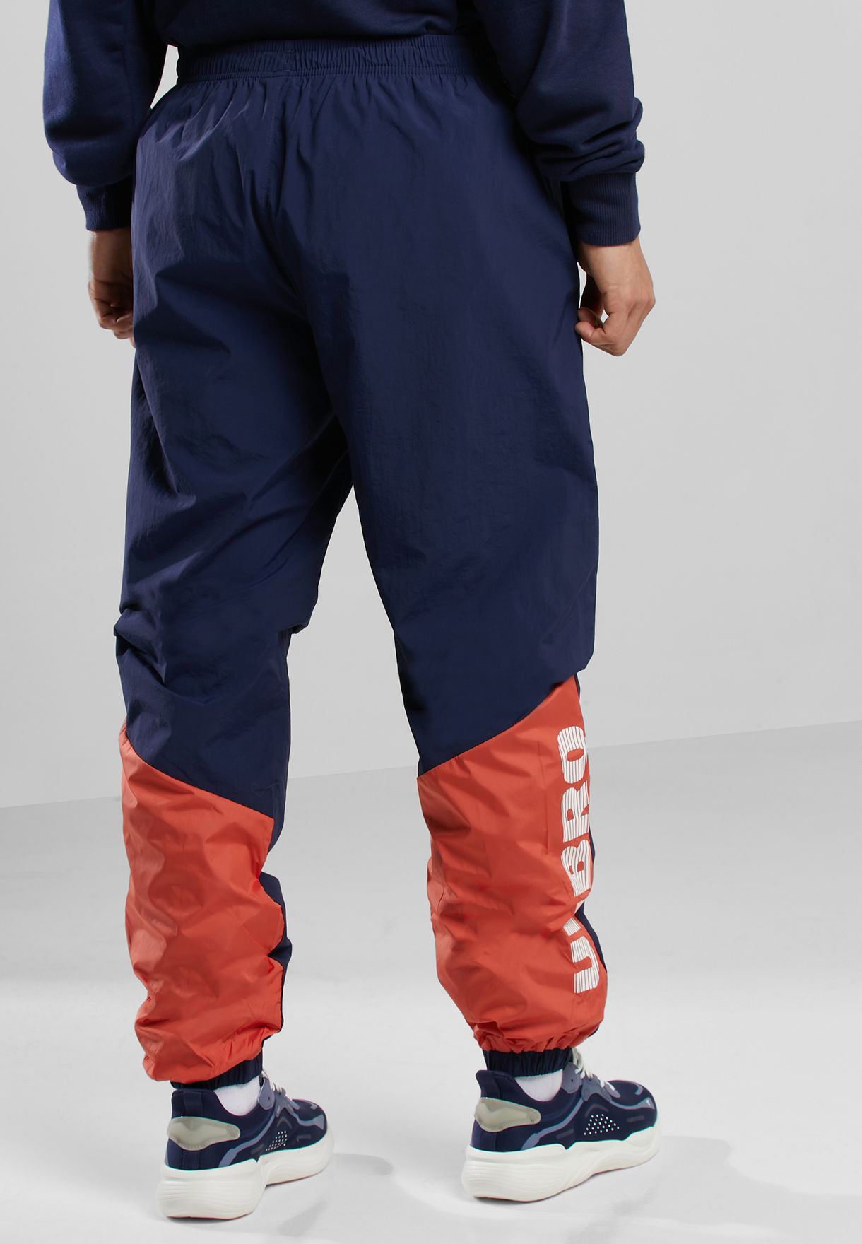 umbro woven track pants