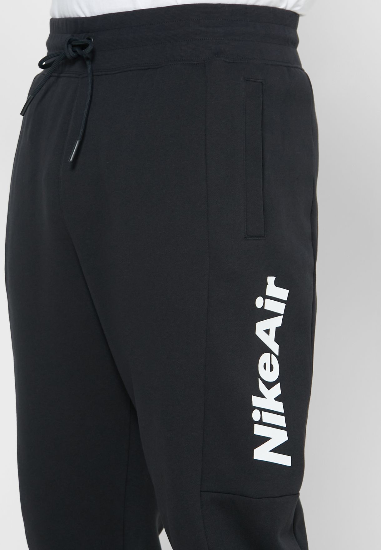 Buy Nike black NSW Air Fleece Sweatpants for Men in MENA, Worldwide