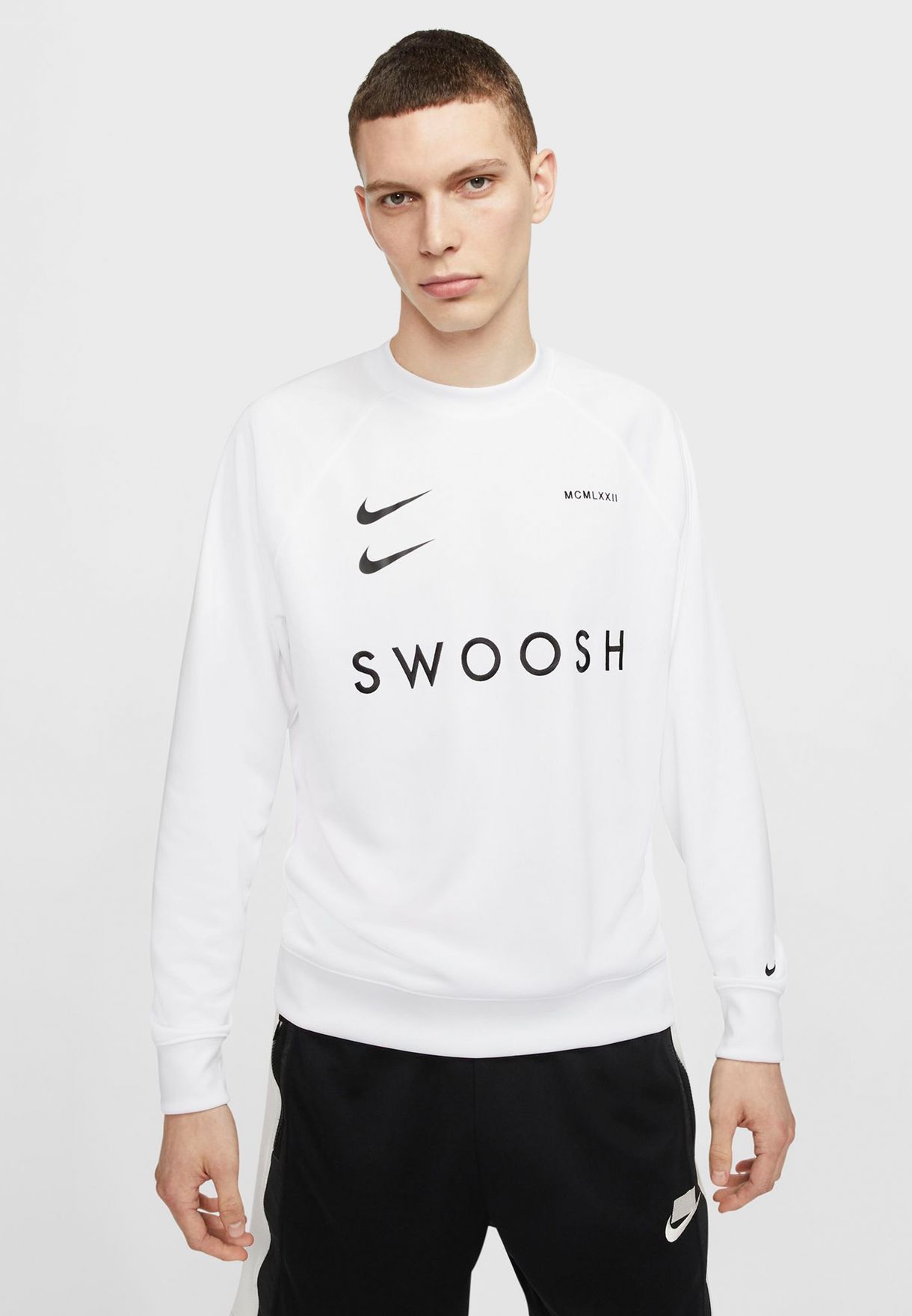 Buy Nike NSW Sweatshirt for Men in MENA, Worldwide