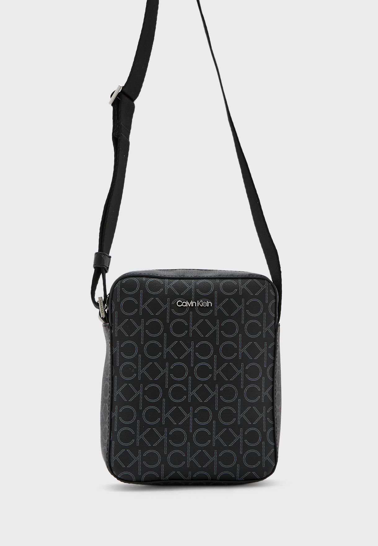 Buy Calvin Klein black Logo Printed Reporter Messenger Bag for Men in  Muscat, Salalah
