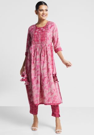 Womens Indian Kurtis  2575 OFF  Buy Indian Kurtis for Women Online   Dubai Abu Dhabi UAE  Namshi
